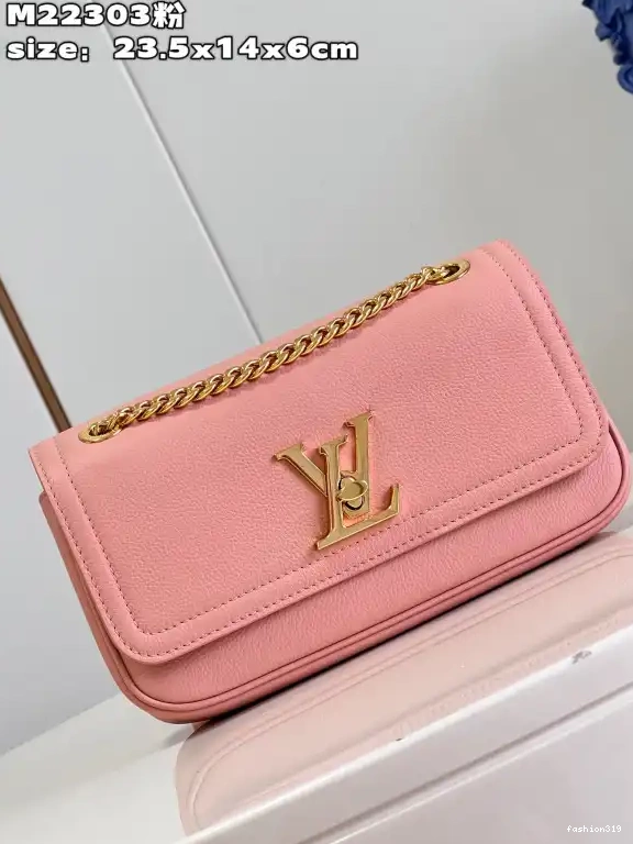 LOUIS VUITTON cm TWIST-23.5*14*6 0502